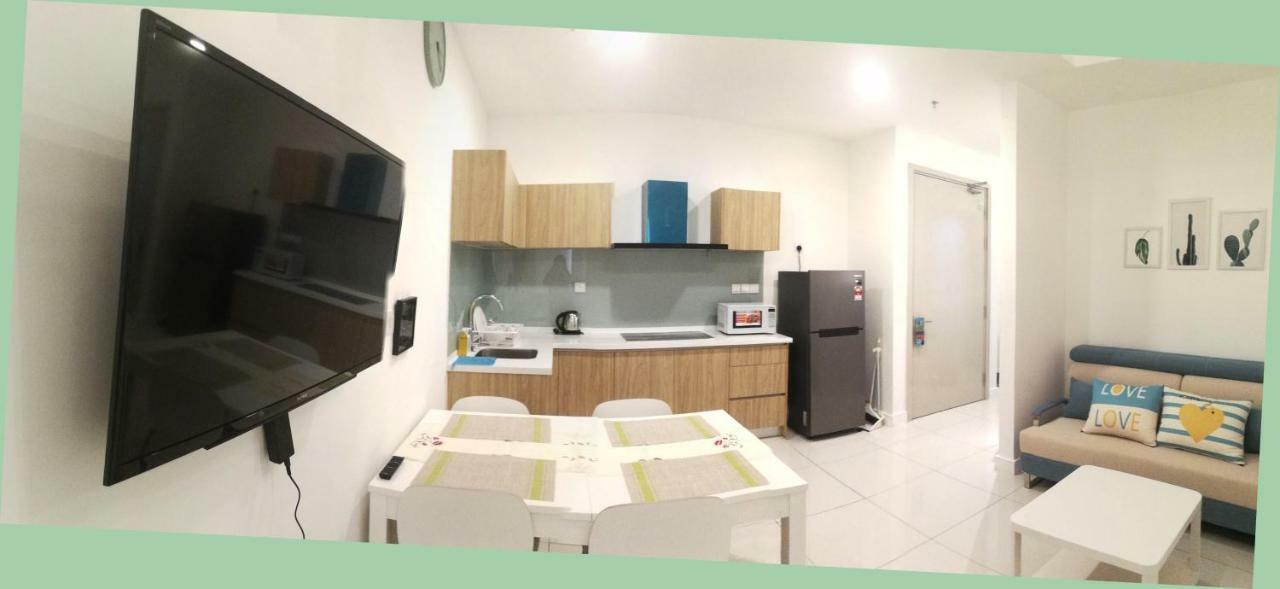 HomezStay Soho Timesquare Miri Exterior foto